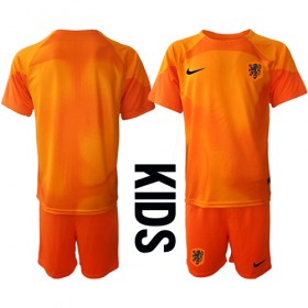 Baby Fußballbekleidung Niederlande Torwart Auswärtstrikot WM 2022 Kurzarm (+ kurze hosen)